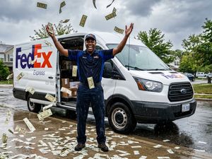 FedEx's Most Profitable Peak Yet. A Win for Customers?